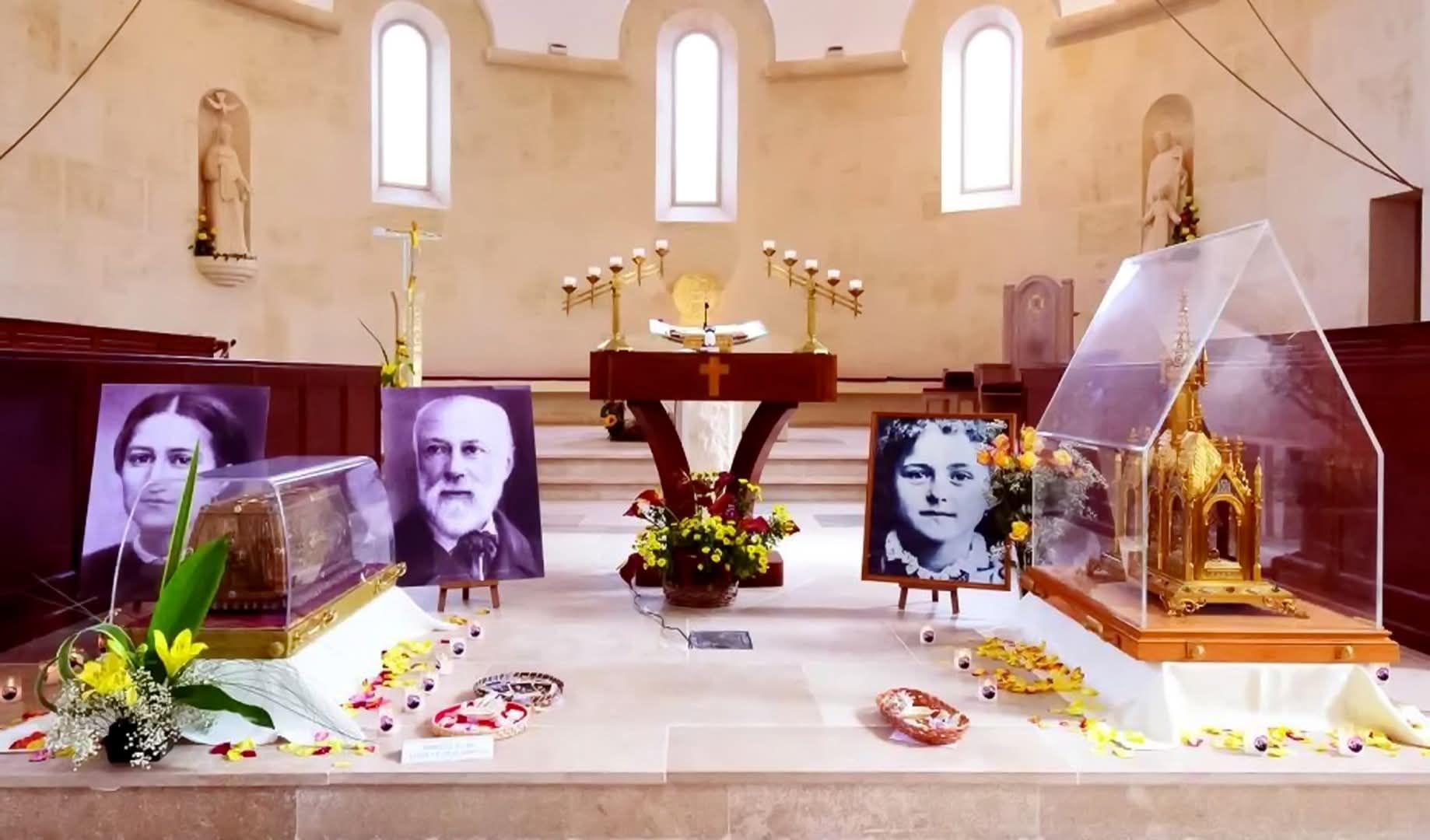 Peregrynacja relikwii św. Teresy z Lisieux i Jej rodziców