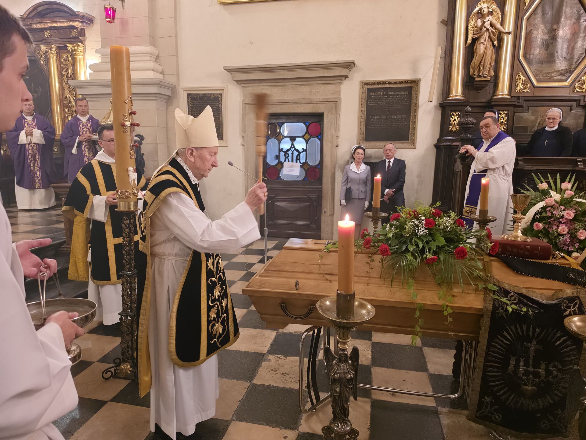 Uroczystości pogrzebowe o. Andrzeja Zonki